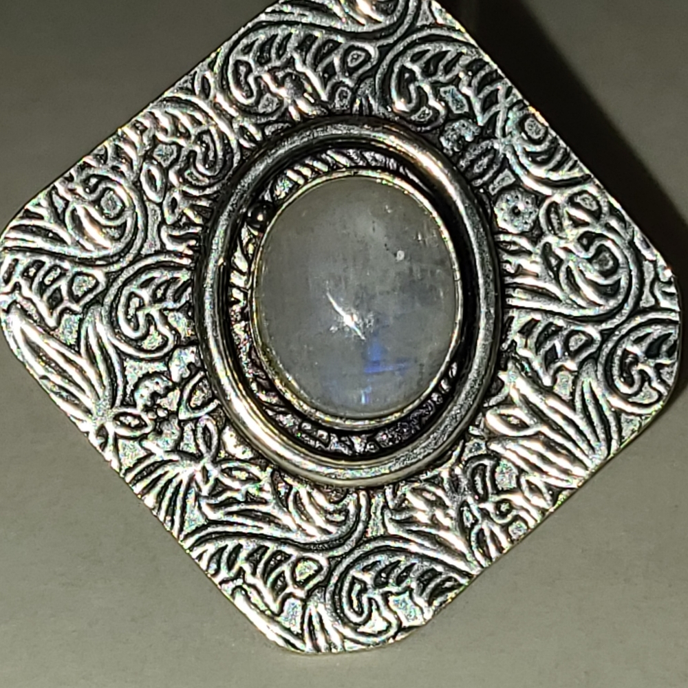 925 Sterling Silver Rainbow Moonstone Ring